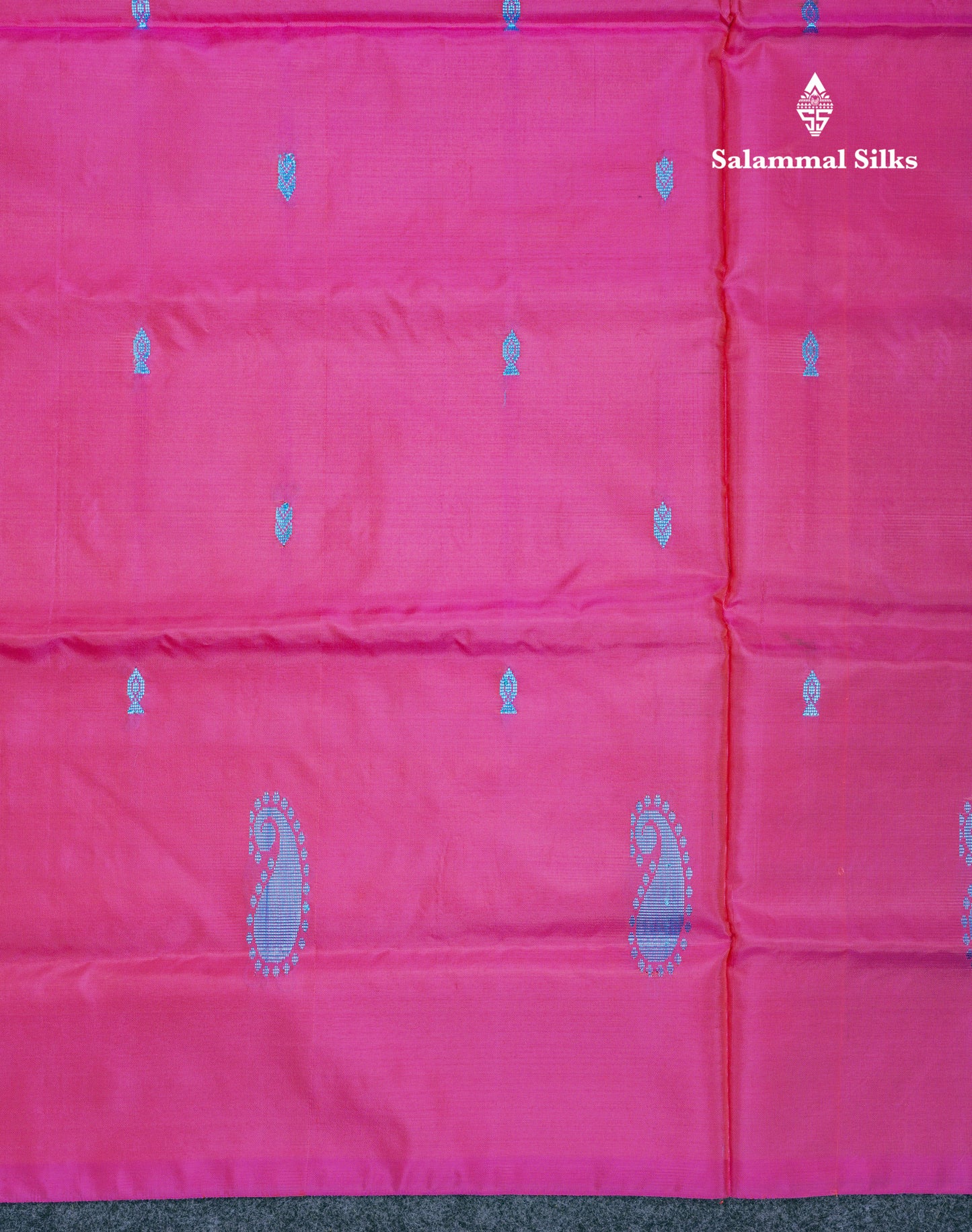 Pink Thread work Buttas Banana Pinth Saree (Vaazhainaar Pattu) With Contrast Violet Blouse