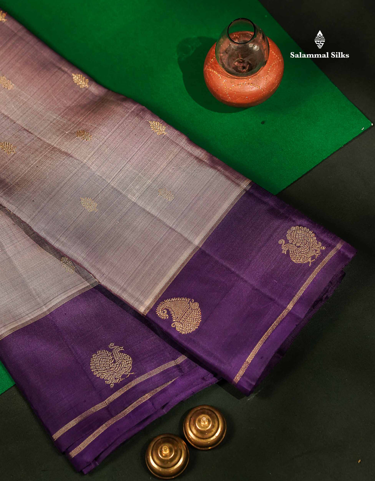 Beautiful Dual Tone Onion Shade Pure Kanjivaram Silk Saree Pure Zari with Contrast Purple Traditional Mango & Annam Butta Gap Border