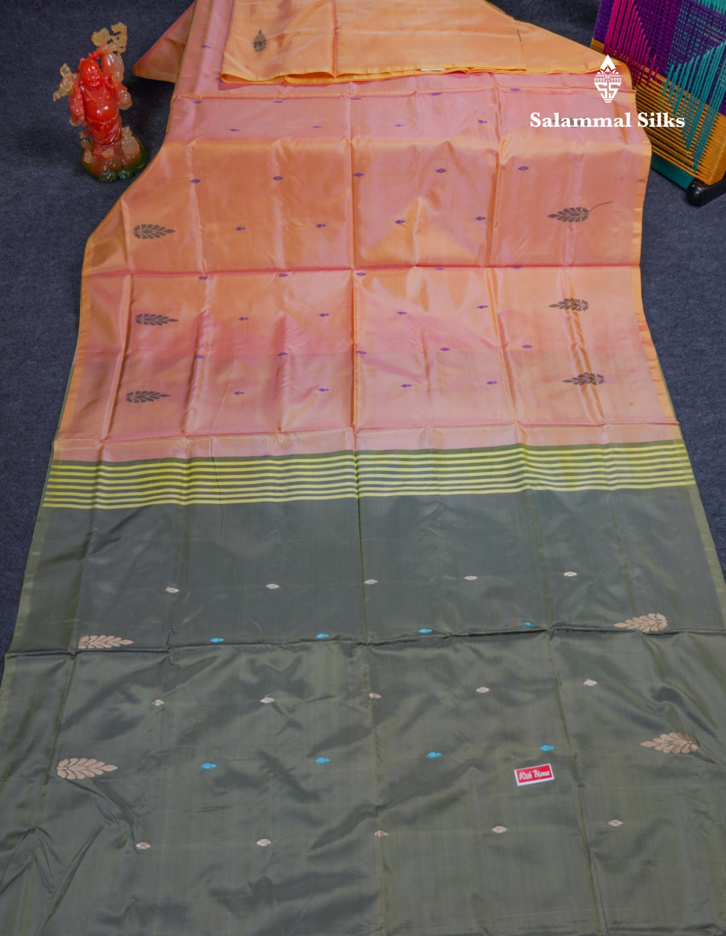 Peach Thread work Buttas Banana Pinth Saree (Vaazhainaar Pattu) With Contrast Grey Blouse