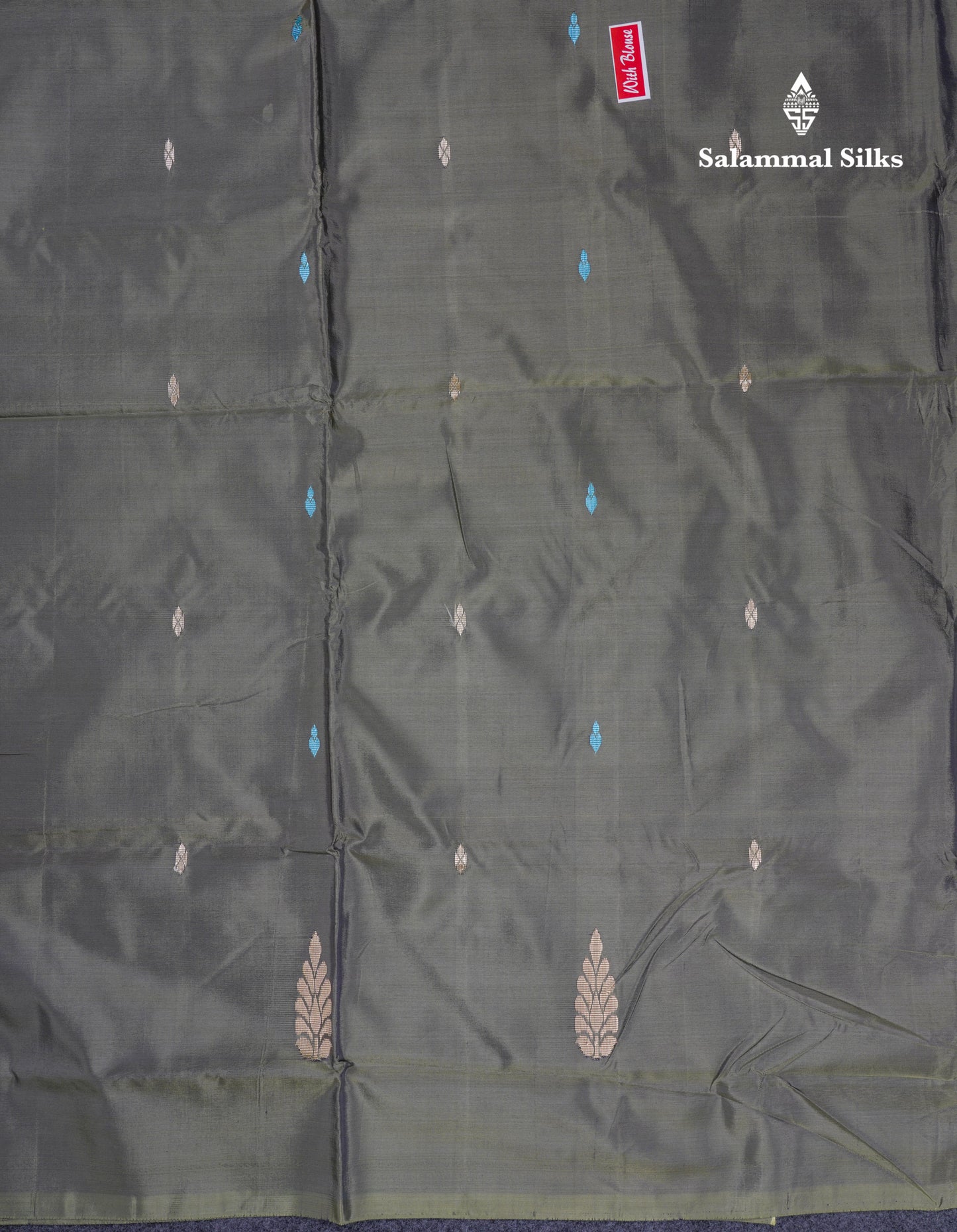 Peach Thread work Buttas Banana Pinth Saree (Vaazhainaar Pattu) With Contrast Grey Blouse