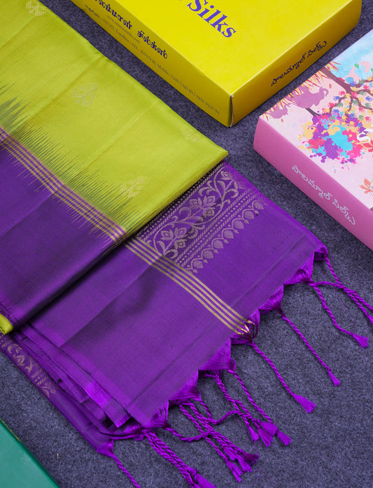 Beautiful Manthulir Green Pure Kanjivaram Soft Silk Saree With Contrast Dark Purple Fancy Border