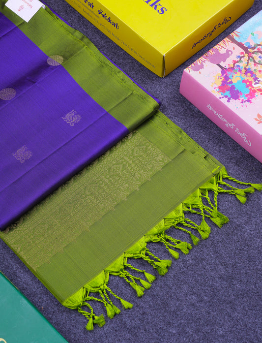 Beautiful Violet Pure Kanjivaram Soft Silk Saree With Contrast Army Green Blouse