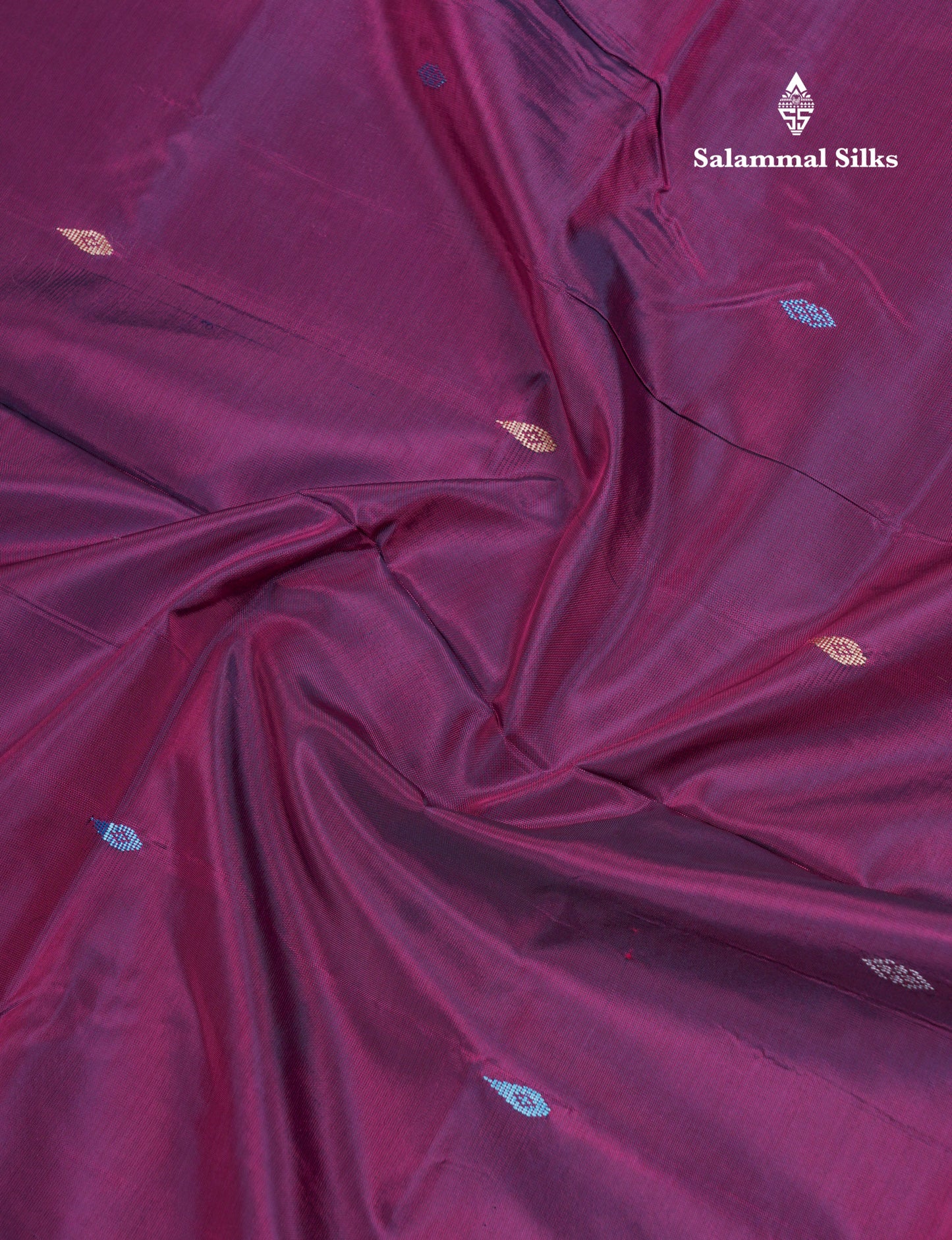 Magenta Thread work Buttas Banana Pinth Saree (Vaazhainaar Pattu) With Contrast Saffire Green Blouse