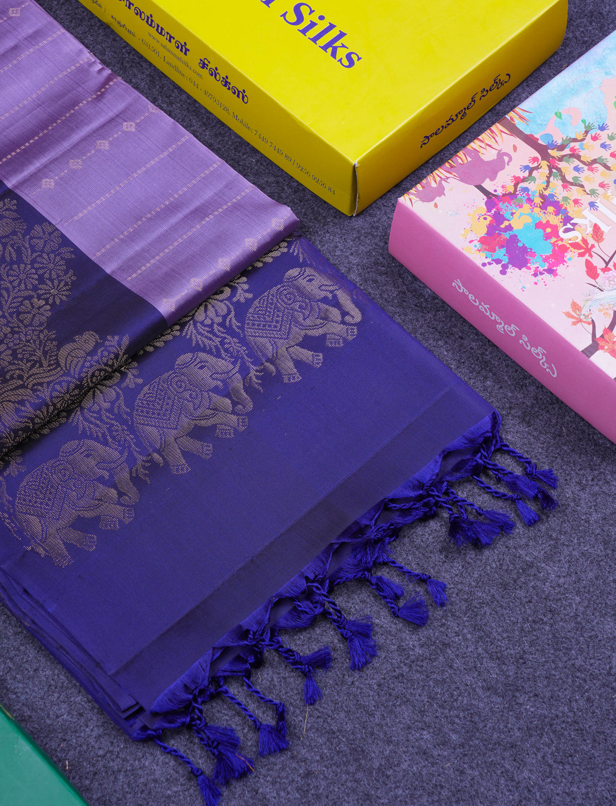 Beautiful Light Lavender PureMix Kanjivaram Soft Silk Saree With Contrast Navy Blue Fancy Border