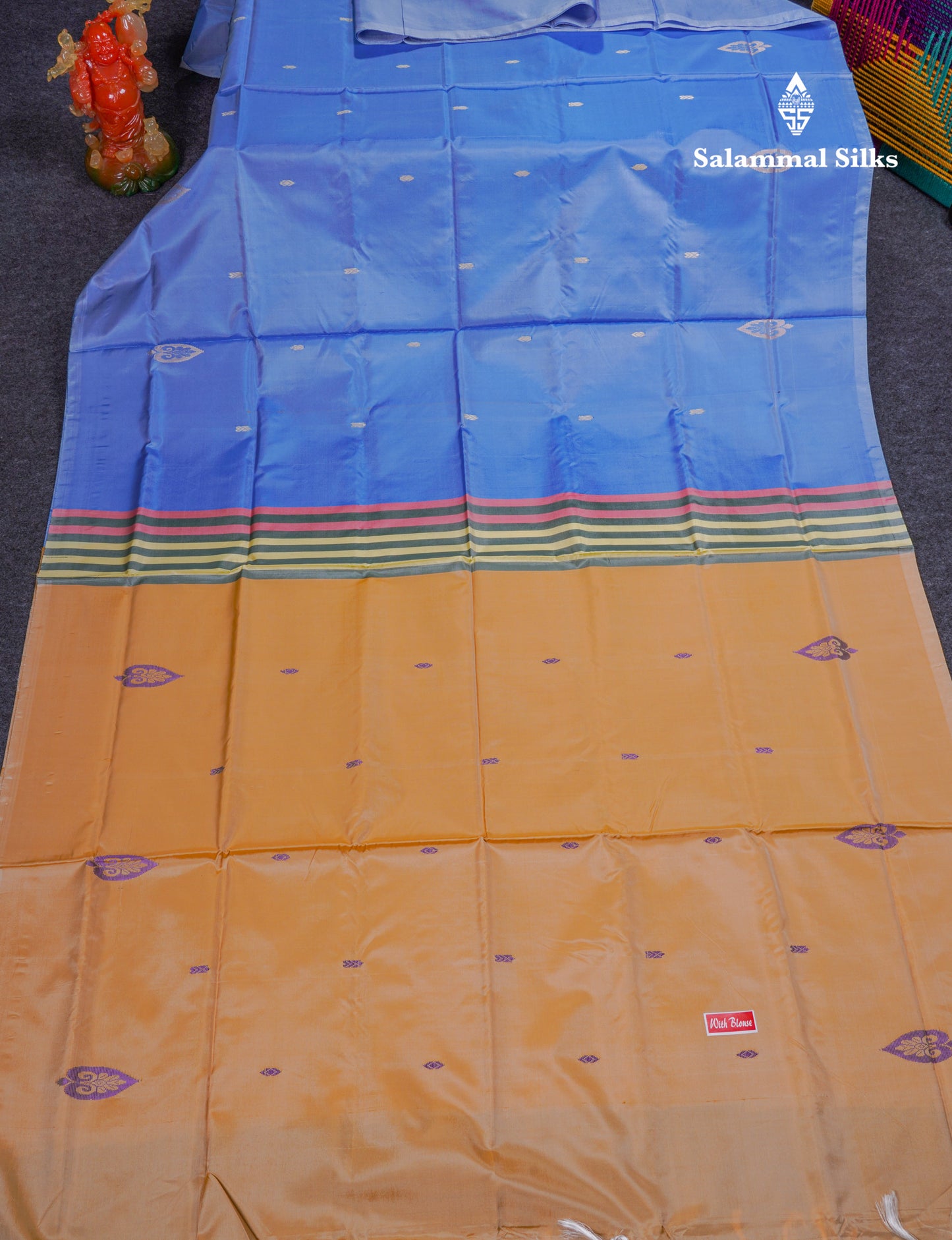 Light Blue Thread work Buttas Banana Pinth Saree (Vaazhainaar Pattu) With Contrast Sandal Blouse