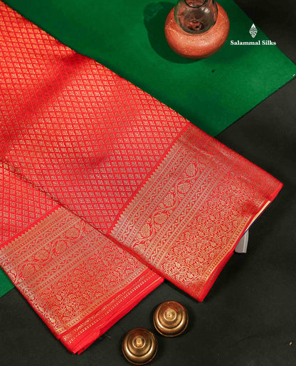 Beautiful Redish Maroon Bridal Pure Kanjivaram Silk Saree With Traditional Border