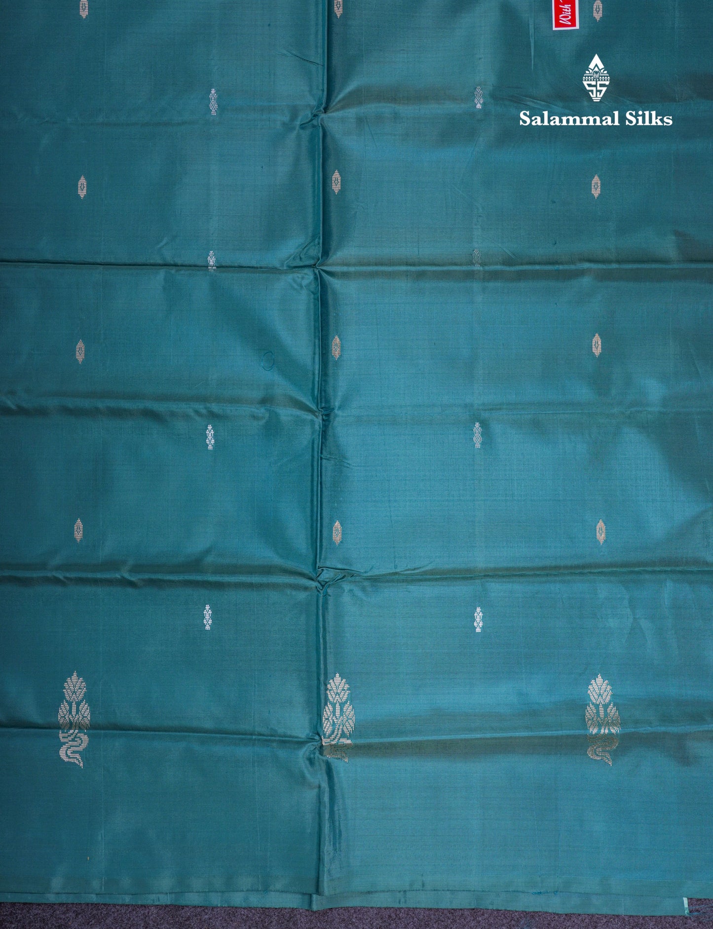 Manthulir Yellow Thread work Buttas Banana Pinth Saree (Vaazhainaar Pattu) With Contrast Teal Greene Blouse