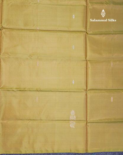 Manthulir Yellow Thread work Buttas Banana Pinth Saree (Vaazhainaar Pattu) With Contrast Teal Greene Blouse