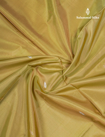 Manthulir Yellow Thread work Buttas Banana Pinth Saree (Vaazhainaar Pattu) With Contrast Teal Greene Blouse