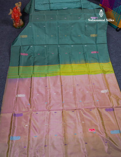Green Shade Thread work Buttas Banana Pinth Saree (Vaazhainaar Pattu) With Contrast Baby Pink Blouse