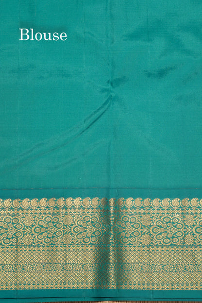 Korvai Pinkish Red Colour Pure Kanjivaram Silk Saree With Contrast Sapphire Green Border