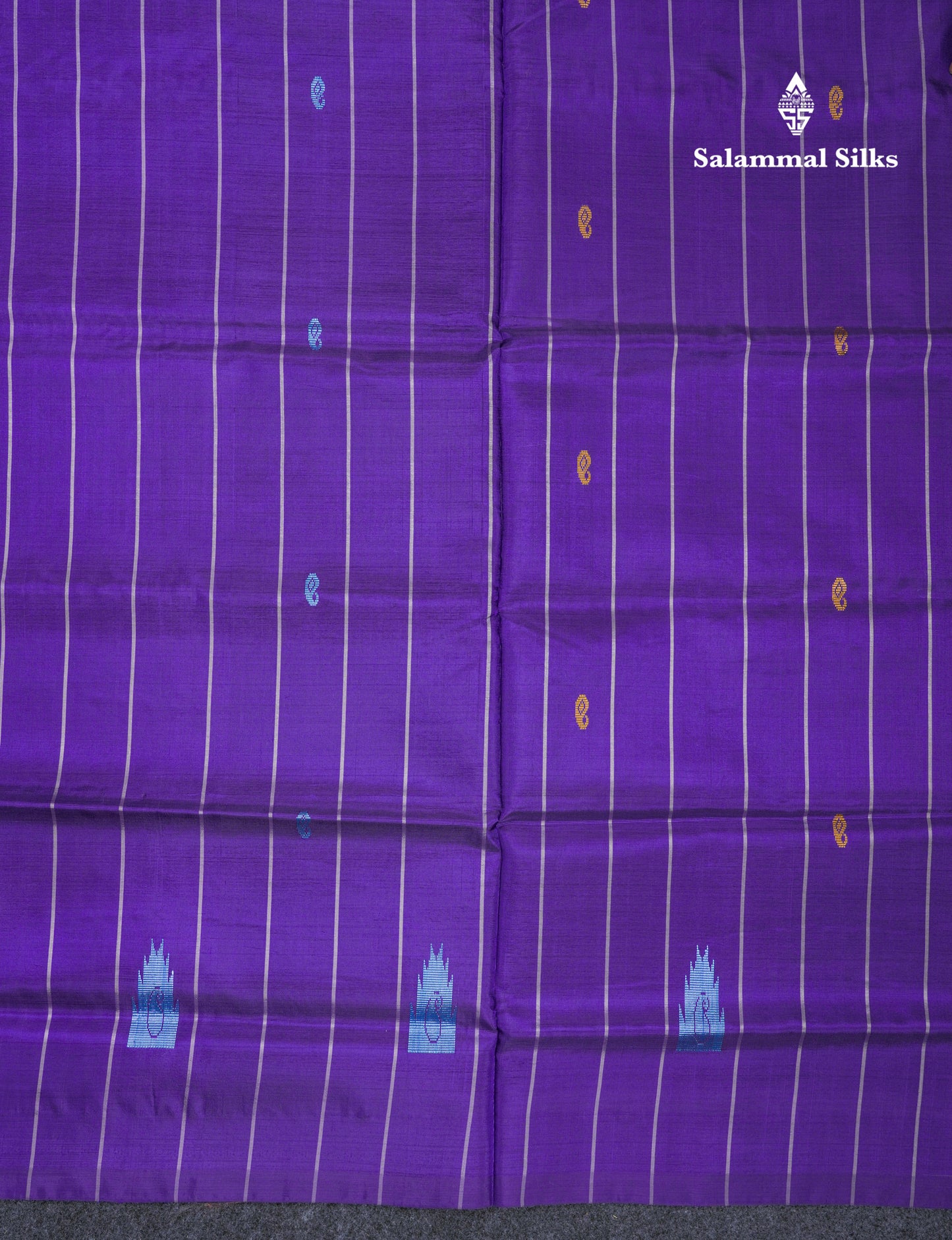 Violet Thread work Buttas & Lines Banana Pinth Saree (Vaazhainaar Pattu) With Contrast Orange Blouse