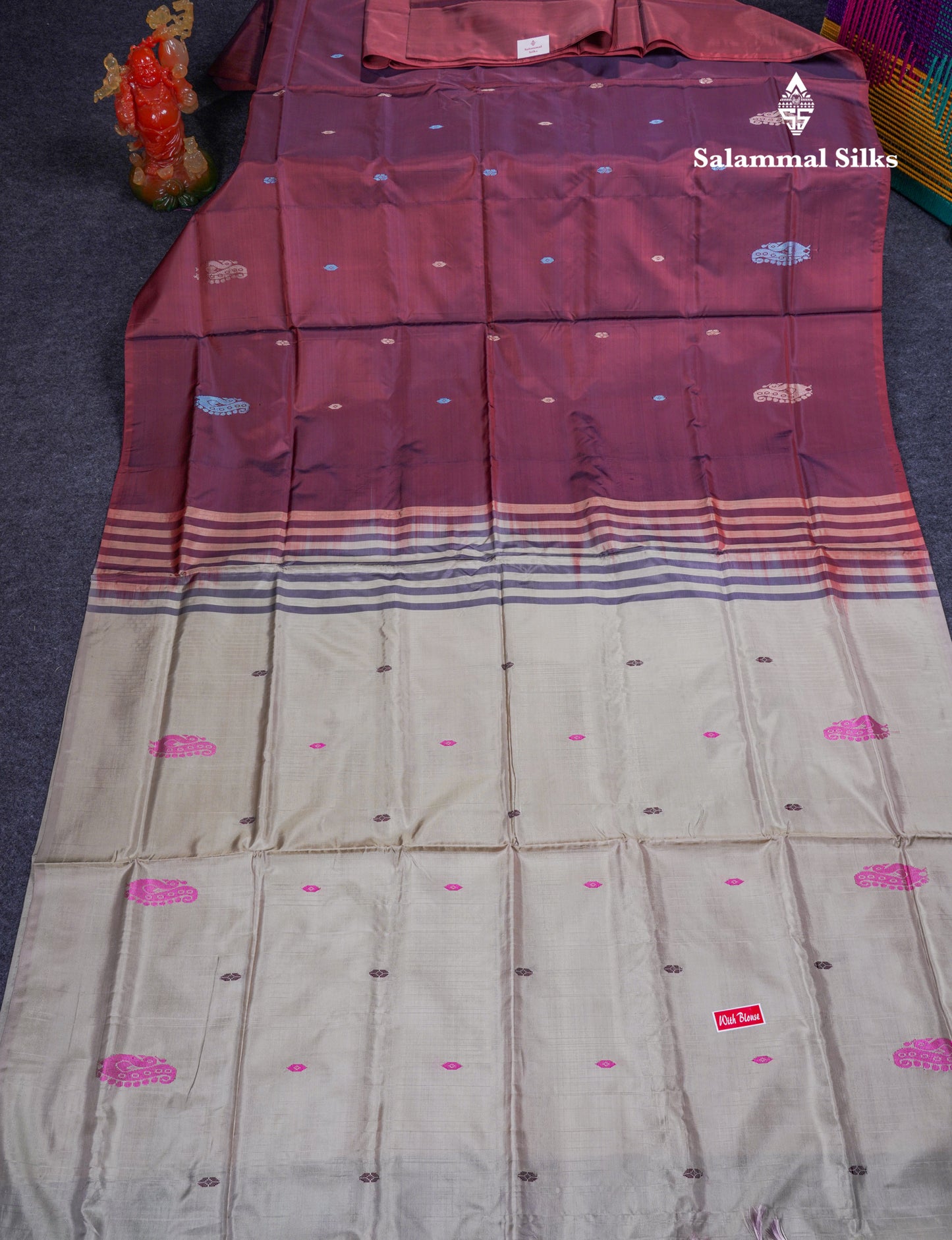 Dark Maroon Thread work Buttas Banana Pinth Saree (Vaazhainaar Pattu) With Contrast Cream White Blouse