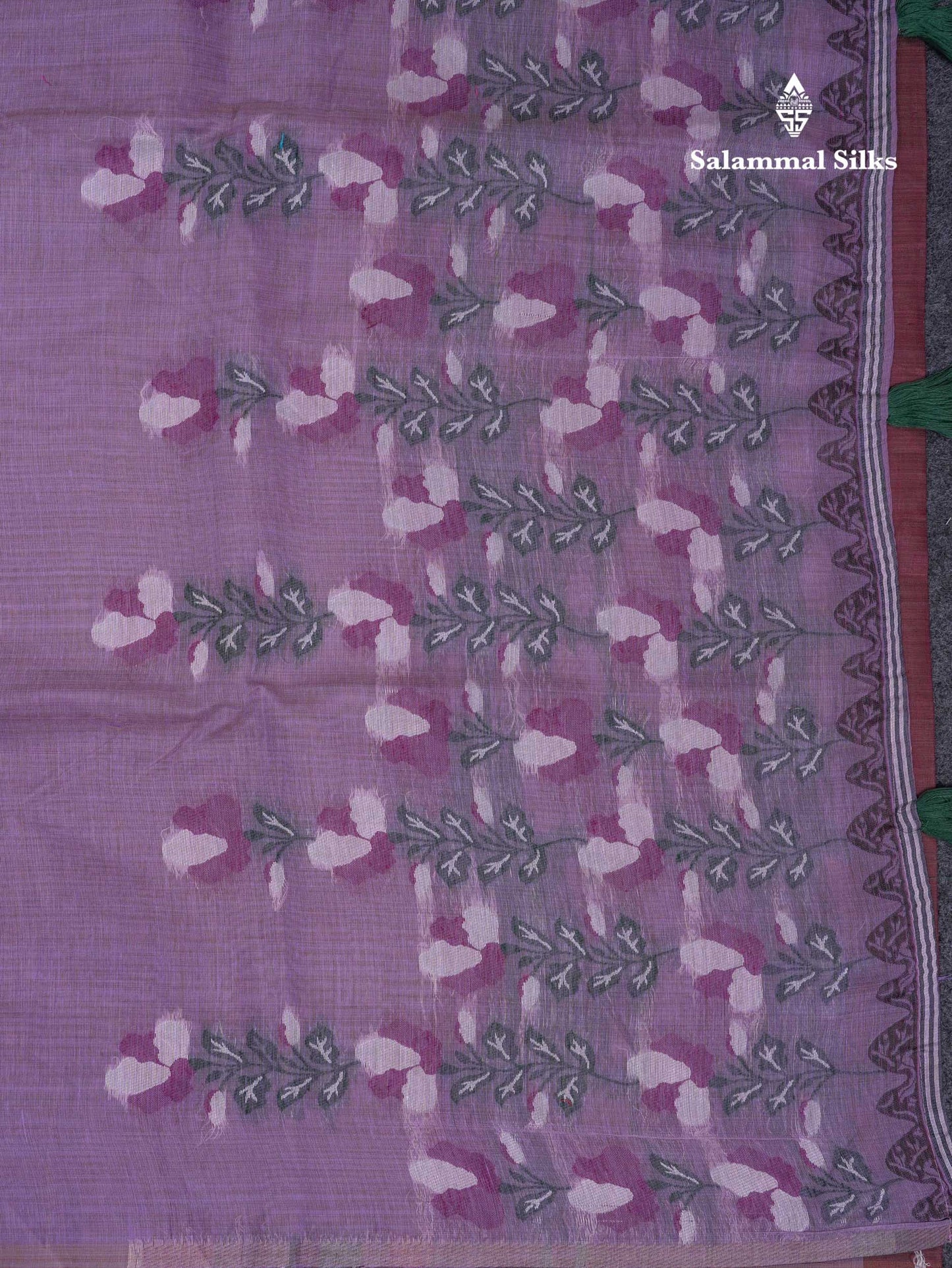 Beautiful Lavender Thread Work Butta Cotton Mix Saree With Contrast Magenta Blouse