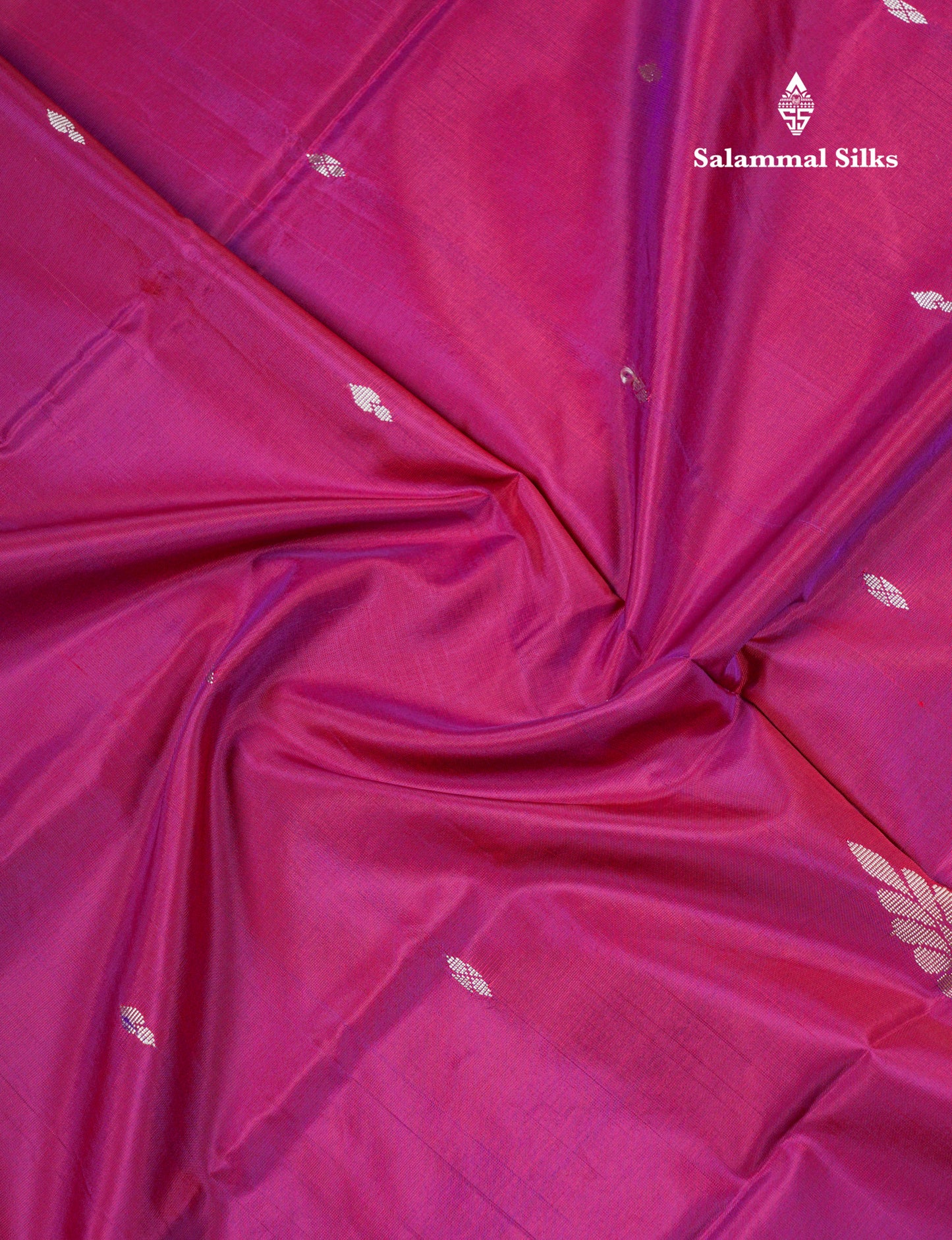 Magenta Pink Thread work Buttas Banana Pinth Saree (Vaazhainaar Pattu) With Contrast Baby Pink Blouse