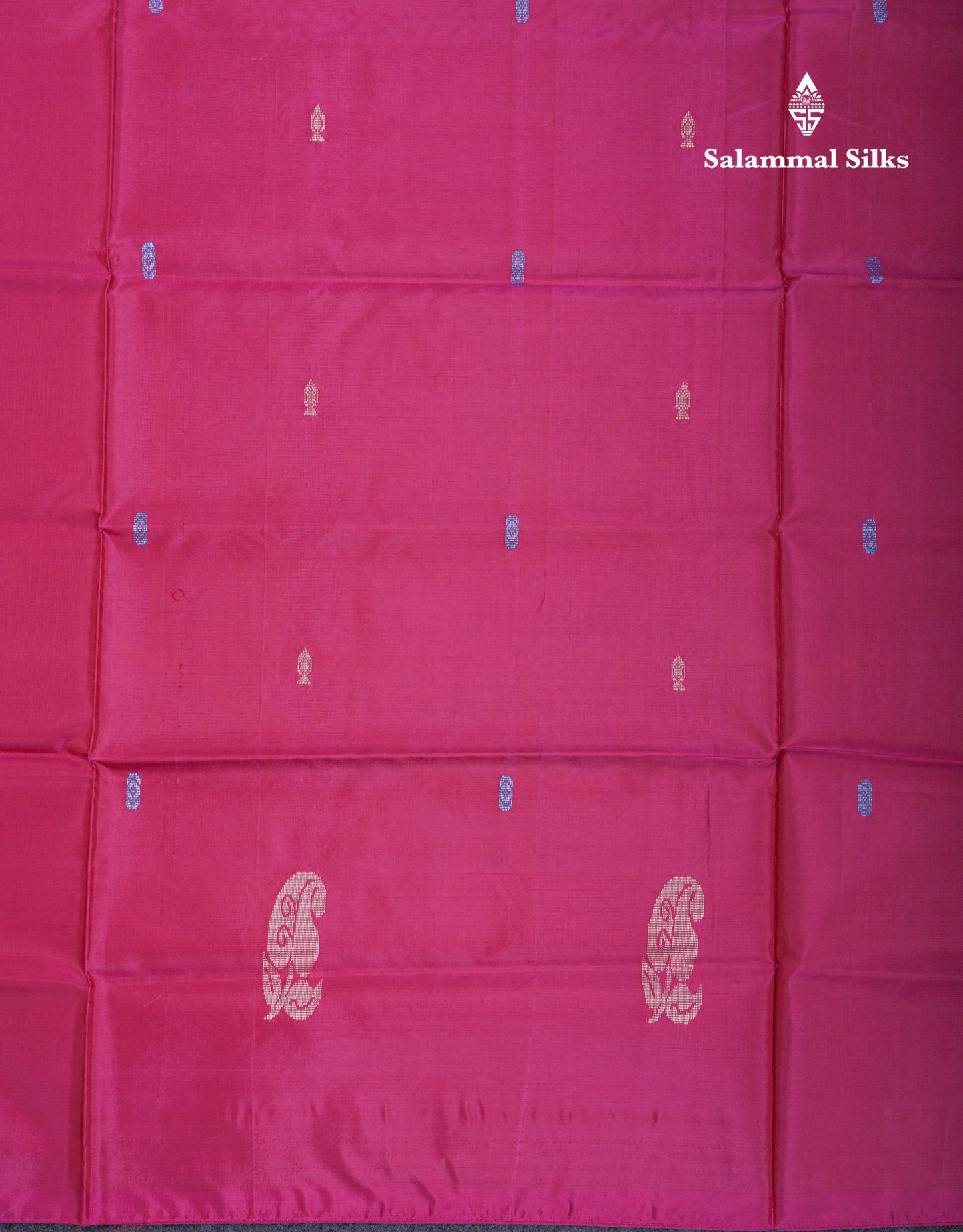 Magenta Pink Thread work Buttas Banana Pinth Saree (Vaazhainaar Pattu) With Contrast Parrot Green Blouse