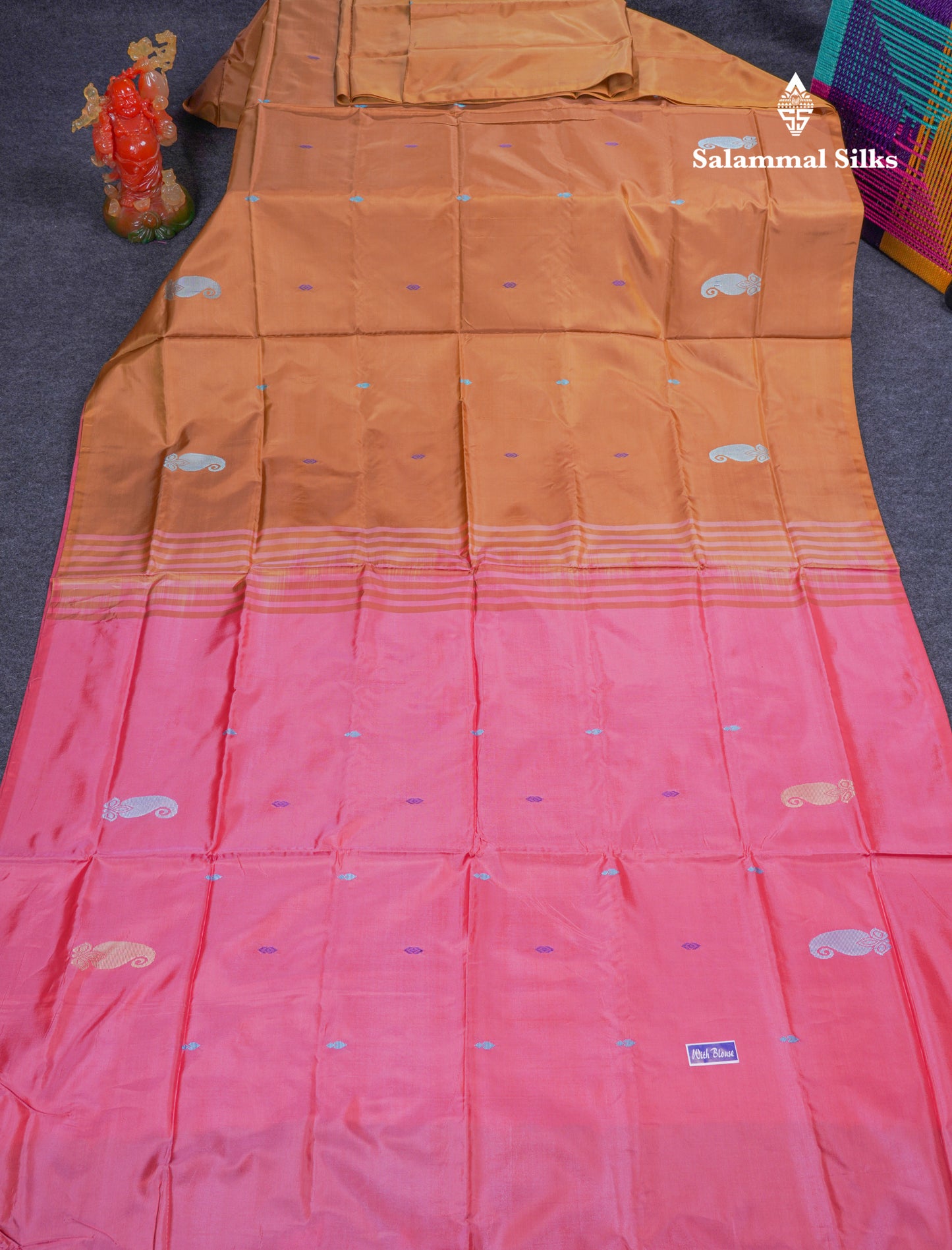 Brown Thread work Buttas Banana Pinth Saree (Vaazhainaar Pattu) With Contrast Pink Blouse