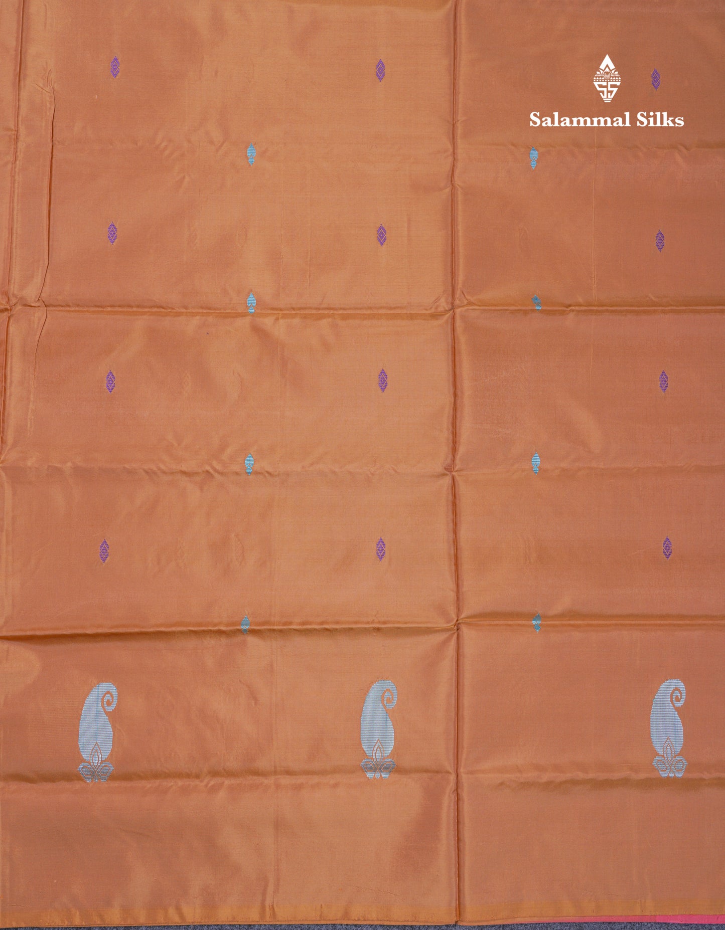 Brown Thread work Buttas Banana Pinth Saree (Vaazhainaar Pattu) With Contrast Pink Blouse