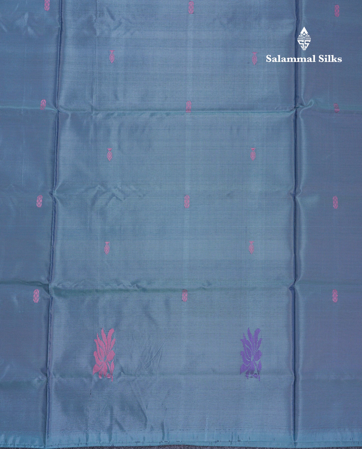 Ice Blue Thread work Buttas Banana Pinth Saree (Vaazhainaar Pattu) With Contrast Navy Blue Blouse