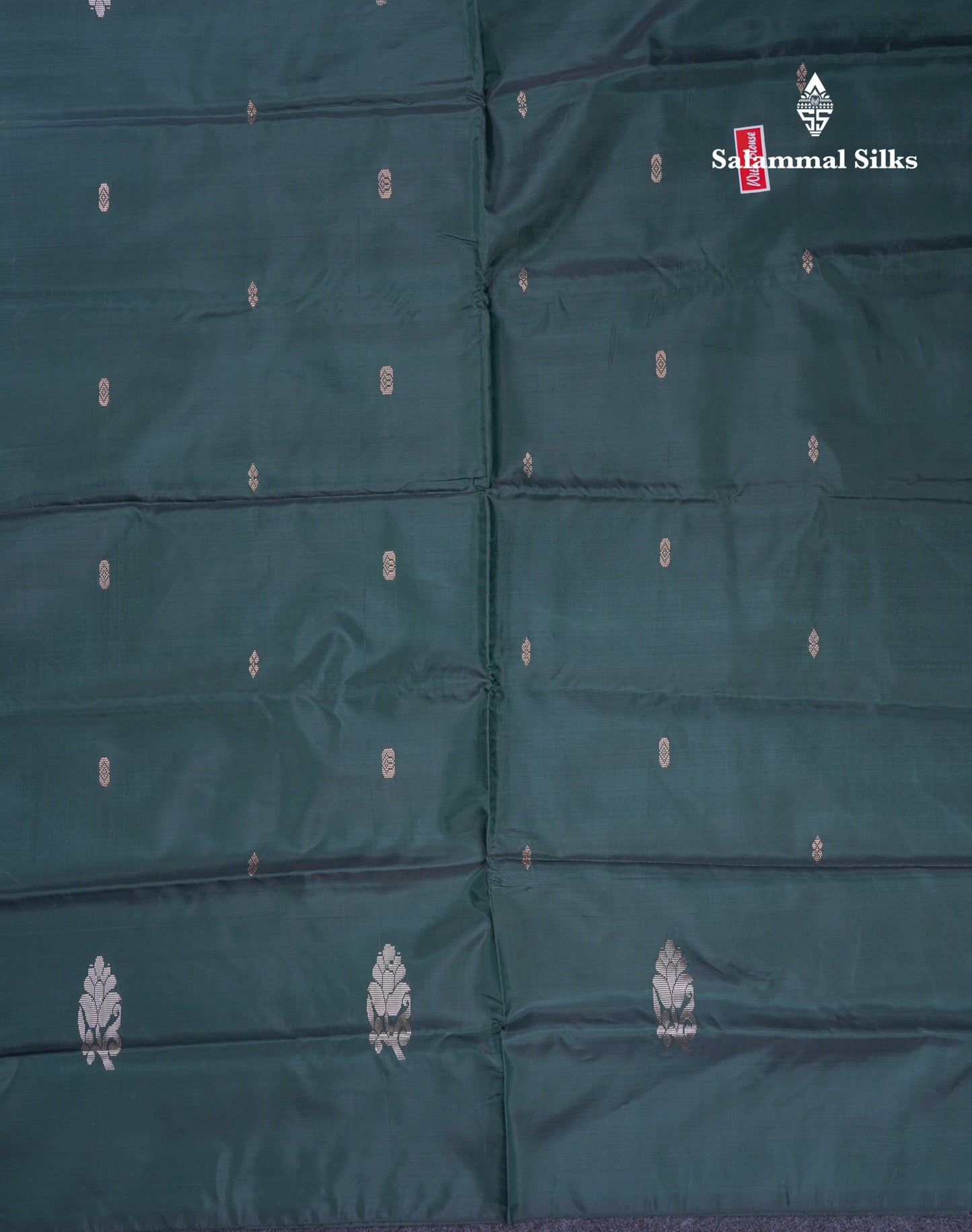 Orange Thread work Buttas Banana Pinth Saree (Vaazhainaar Pattu) With Contrast Bottle Green Blouse