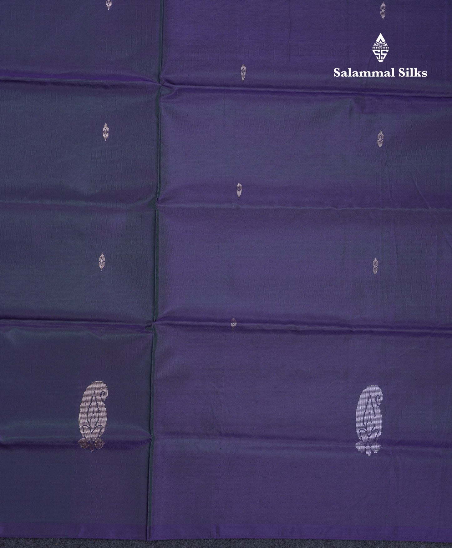 Dark Violet Thread work Buttas Banana Pinth Saree (Vaazhainaar Pattu) With Contrast Parrot Green Blouse