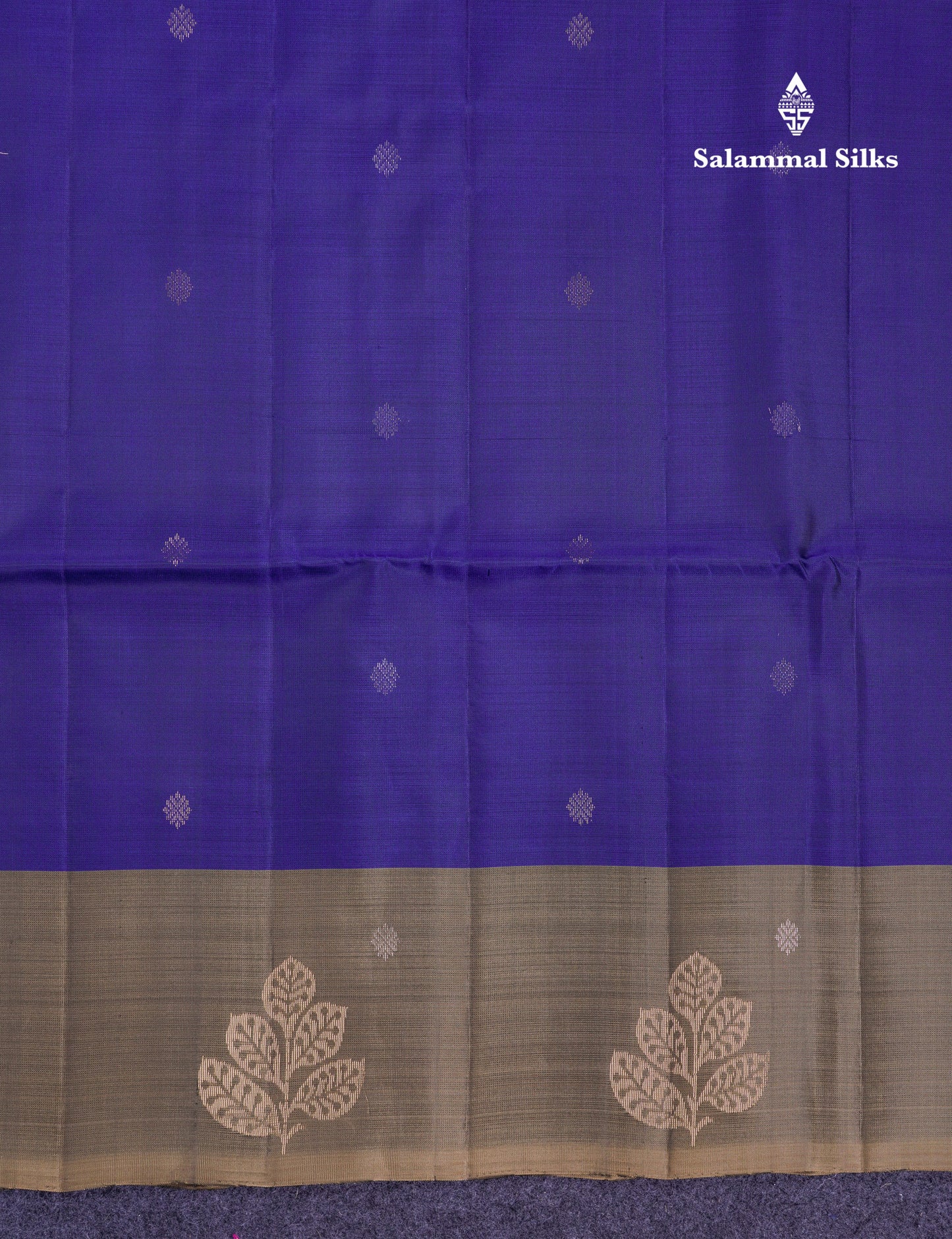 Beautiful Navy Blue PureMix Kanjivaram Soft Silk Saree With Contrast Light Brown Blouse