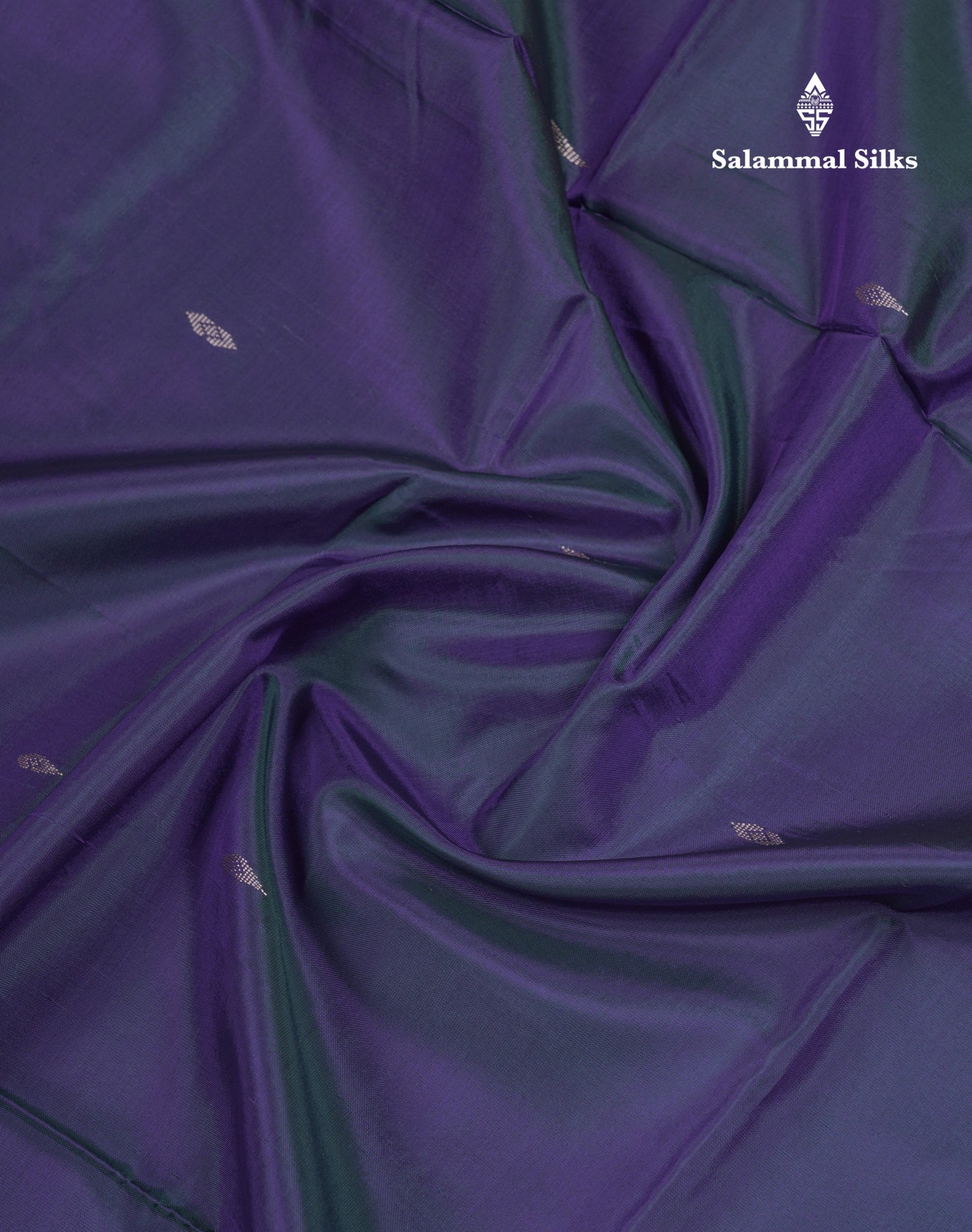 Dark Violet Thread work Buttas Banana Pinth Saree (Vaazhainaar Pattu) With Contrast Parrot Green Blouse
