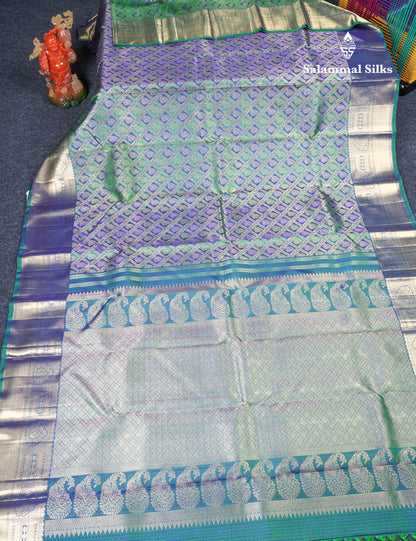 Beautiful Green And Peacock Blue Daimond Design Pure Kanjivaram Silk Saree Pure Zari with Blouse