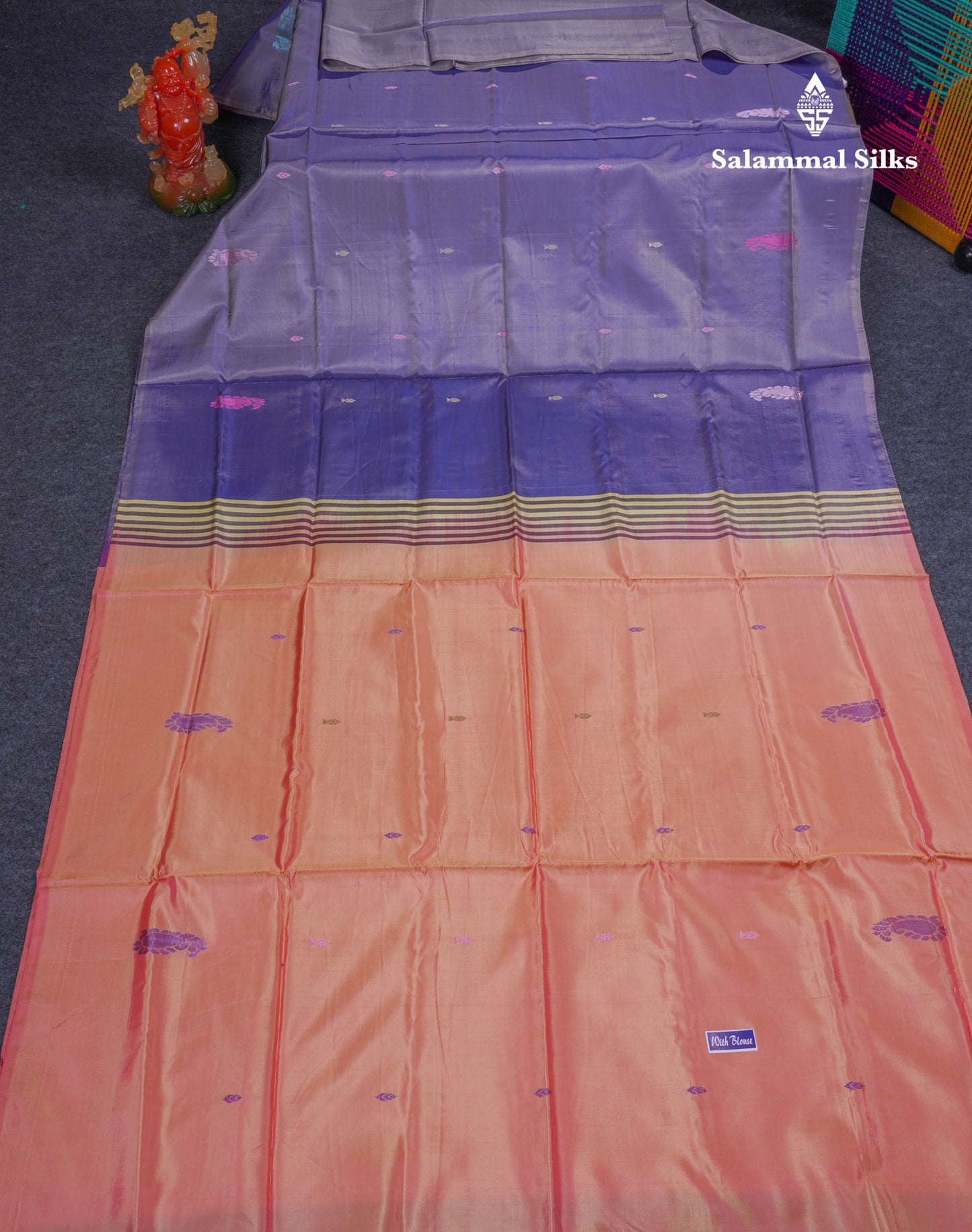 Light Violet Thread work Buttas Banana Pinth Saree (Vaazhainaar Pattu) With Contrast Pinkish Peach Blouse