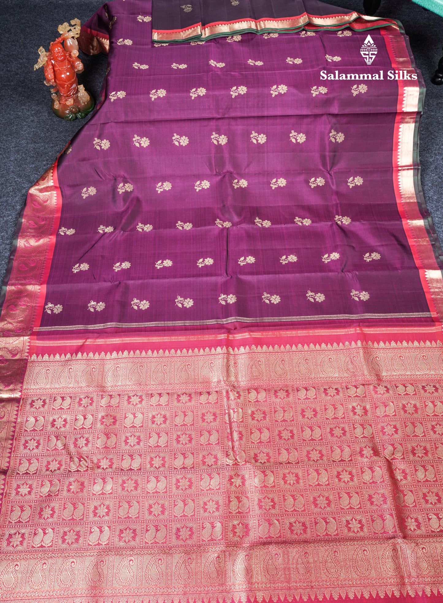 Dark Purple Flower Buttas Pure Kanjivaram Silk Saree Pure Zari with Magenta Border