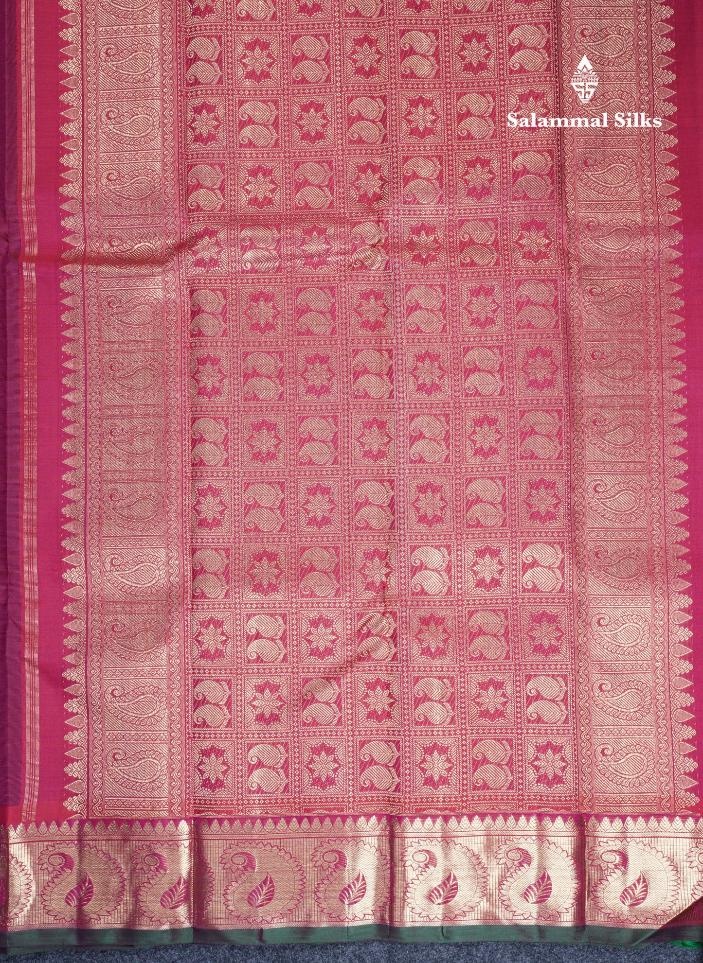 Dark Purple Flower Buttas Pure Kanjivaram Silk Saree Pure Zari with Magenta Border