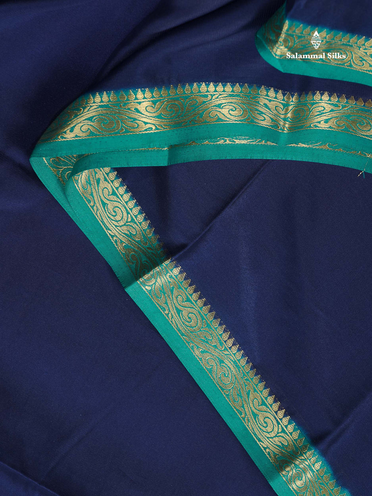 Semi Mysore Silk Saree - Chilly Red Colour Body Plain With Light Pink Small Border
