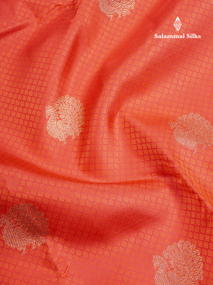 Red Beautiful Emboss Design Bridal Pure Kanjivaram Silk Saree Pure Zari with Traditional Zari Butta Border