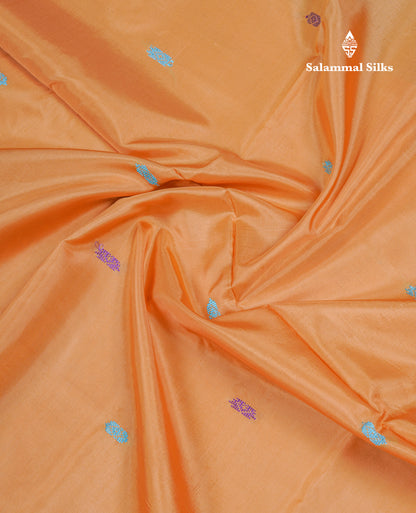 Sandal Thread work Buttas Banana Pinth Saree (Vaazhainaar Pattu) With Contrast Bottle Green Blouse