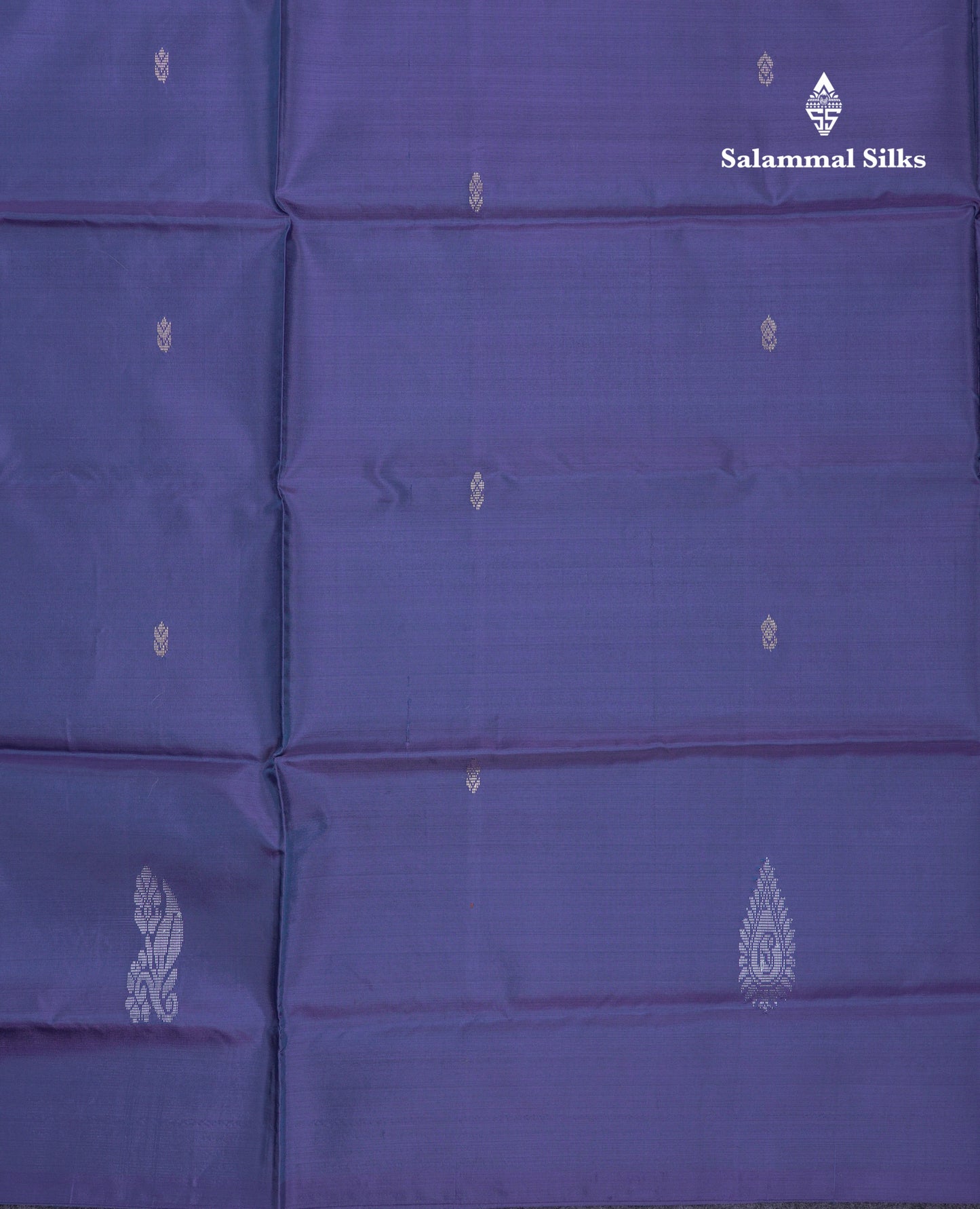 Navy Blue Thread work Buttas Banana Pinth Saree (Vaazhainaar Pattu) With Contrast Light Peach Blouse