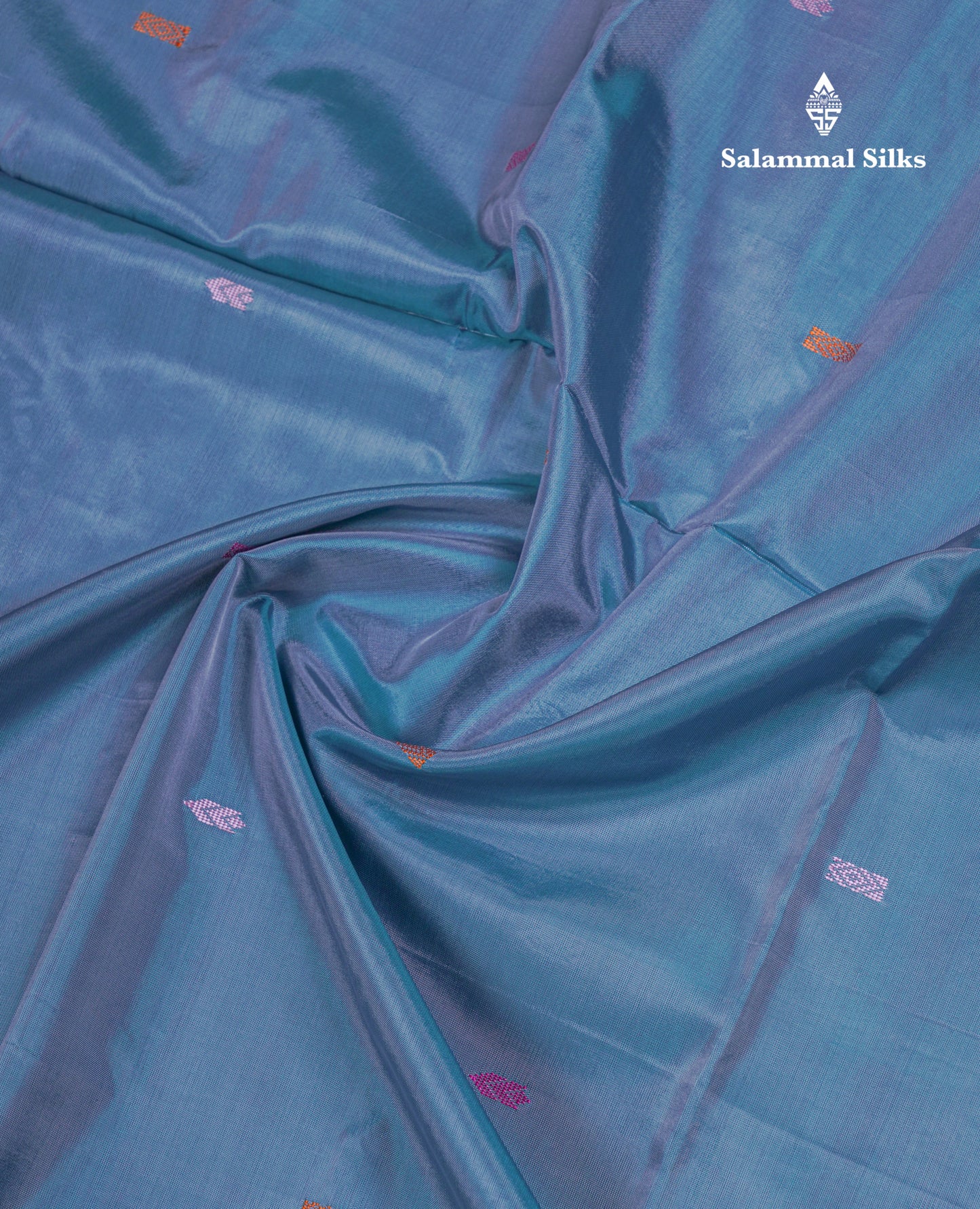 Light Blue Thread work Buttas Banana Pinth Saree (Vaazhainaar Pattu) With Contrast Dark Peach Blouse