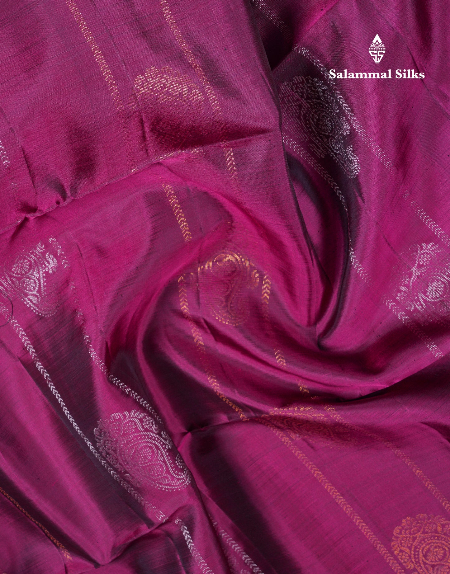 Beautiful Bottle Green PureMix Kanjivaram Soft Silk Saree With Contrast Black Fancy Border