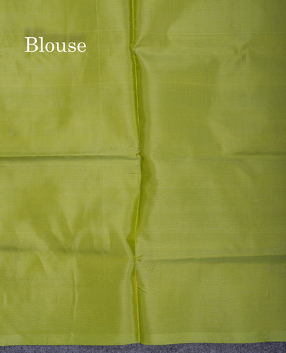 Royal Blue Thread work Buttas Banana Pinth Saree (Vaazhainaar Pattu) With Contrast Parrot Green Blouse