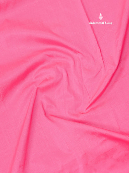 9.5 Yards Semi Silk Saree Pink with Contrast Bottle Green Border