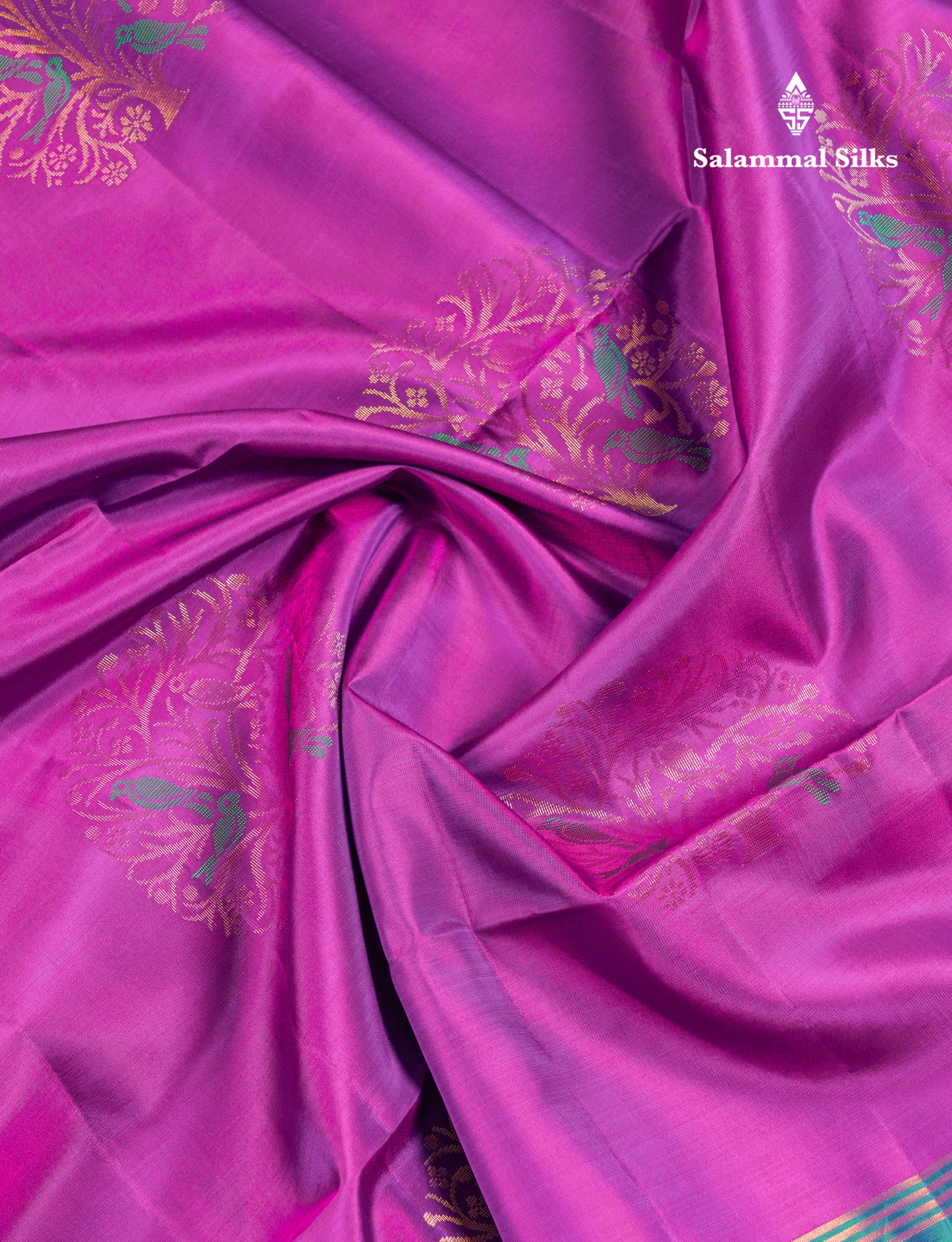 Beautiful Purple PureMix Kanjivaram Soft Silk Saree With Contrast Dual Tone Peacock Green Fancy Border