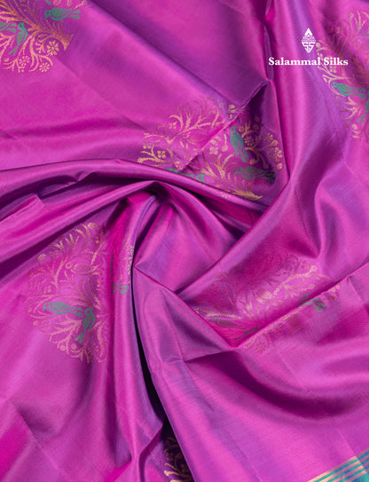 Beautiful Purple PureMix Kanjivaram Soft Silk Saree With Contrast Dual Tone Peacock Green Fancy Border