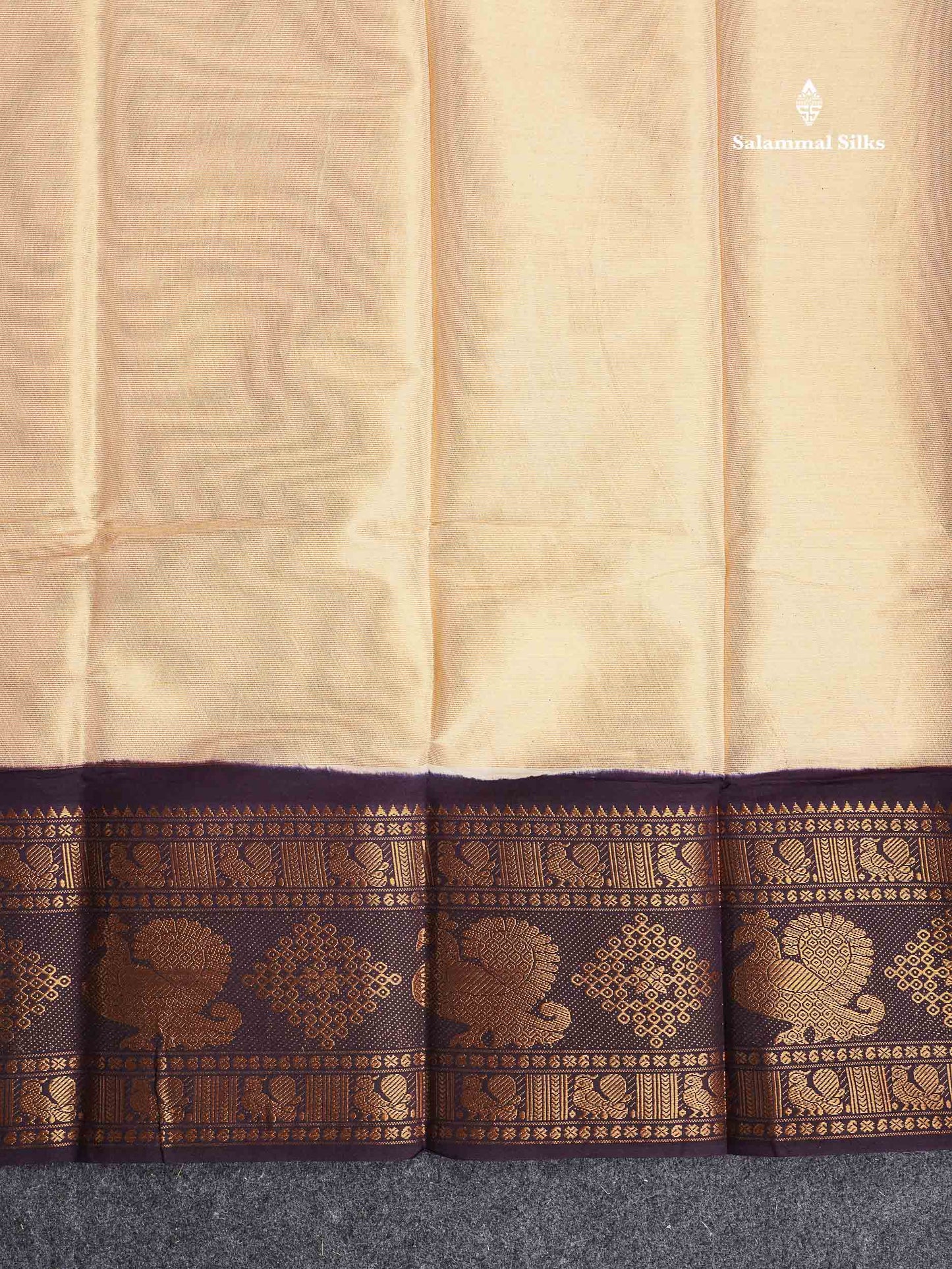 Sungudi Cotton Saree - Half White Colour Body Vaira Oosi Lines With Dark Purple Traditional Evening Morning Border