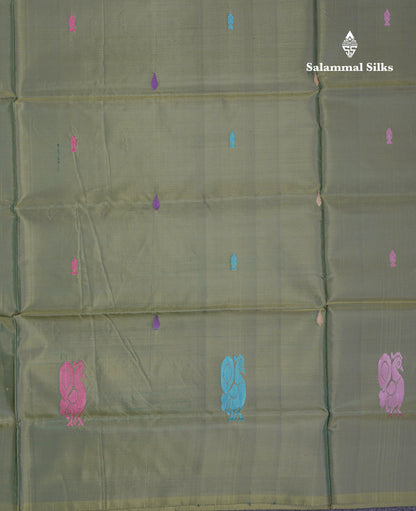 Olive Green Thread work Buttas Banana Pinth Saree (Vaazhainaar Pattu) With Contrast Light Lavender Blouse