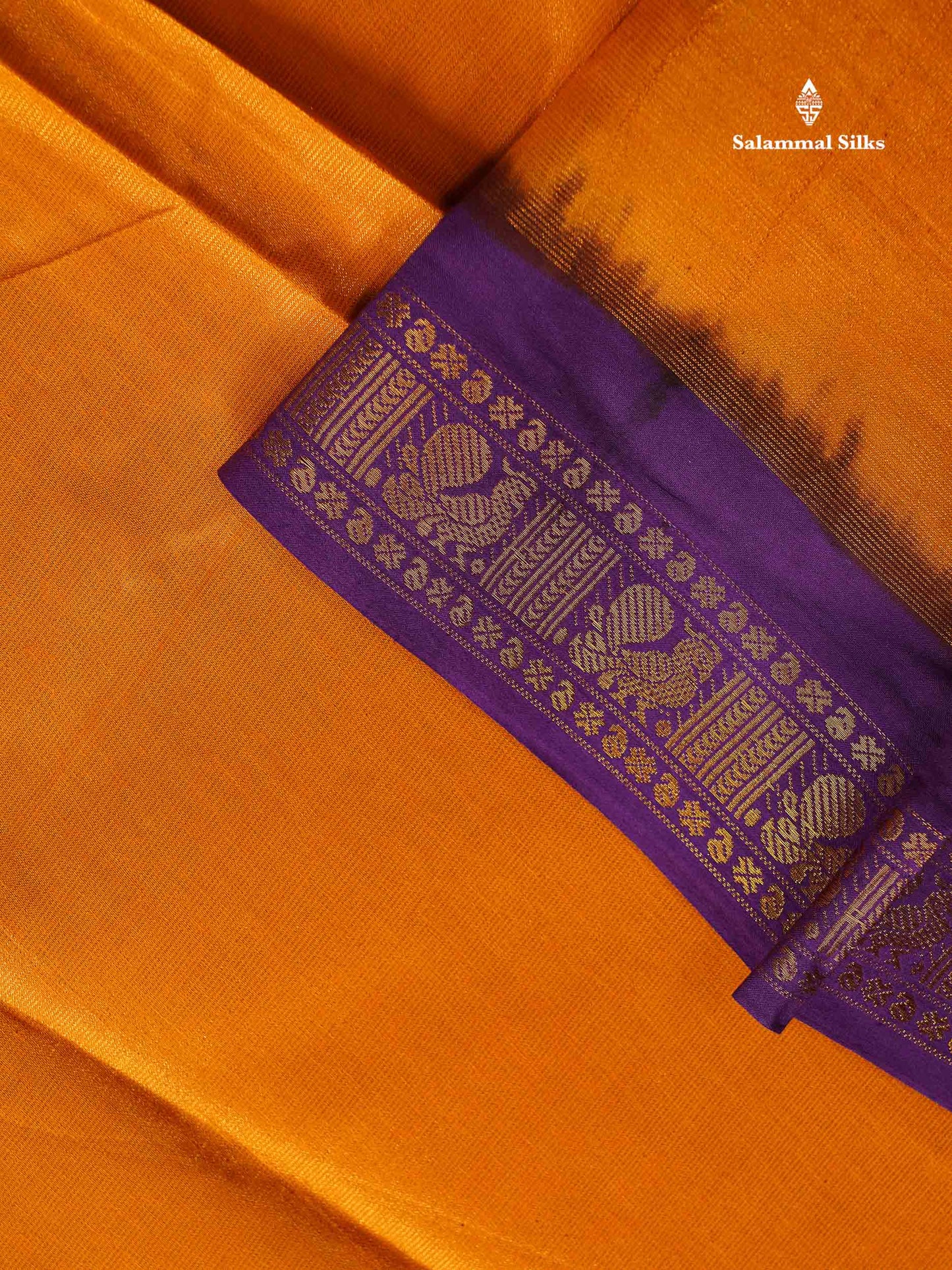Sungudi Cotton Saree - Half White Colour Body Vaira Oosi Lines With Dark Purple Traditional Evening Morning Border