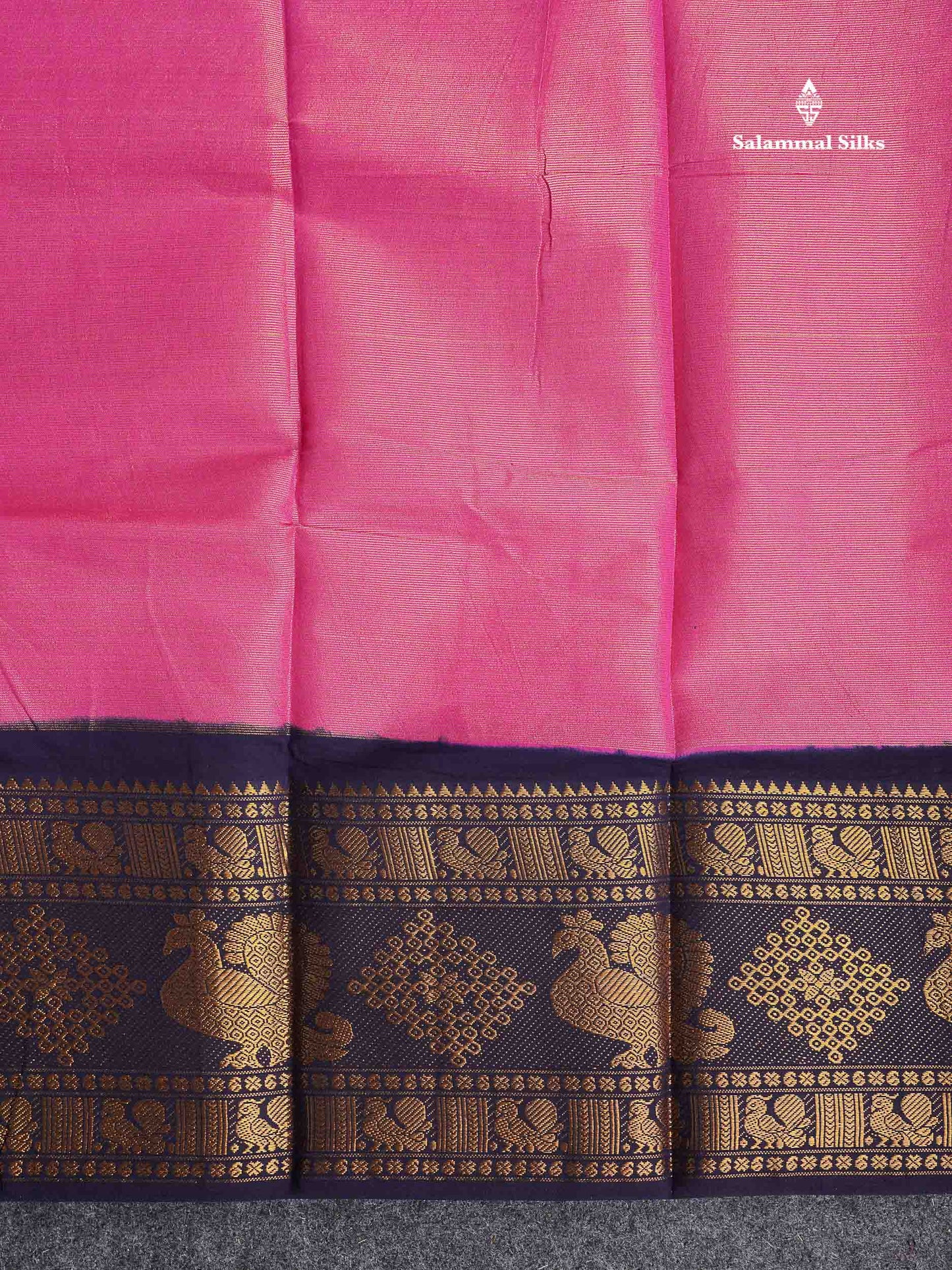 Sungudi Cotton Saree - Half White Colour Body Vaira Oosi Lines With Dark Purple Traditional Evening Morning Border