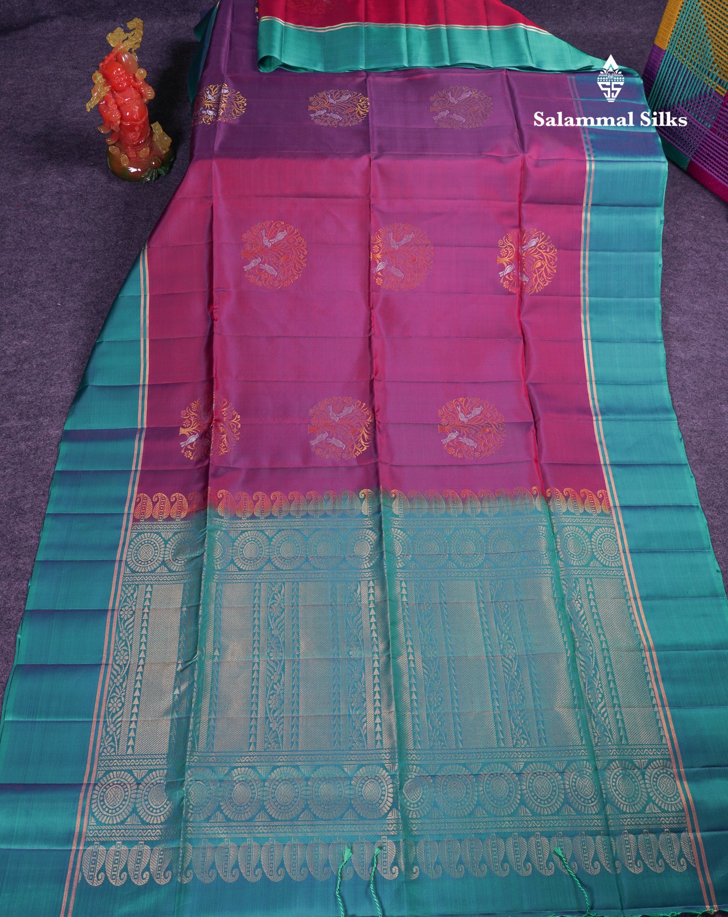 Beautiful Purple PureMix Kanjivaram Soft Silk Saree With Contrast Dual Tone Peacock Green Fancy Border