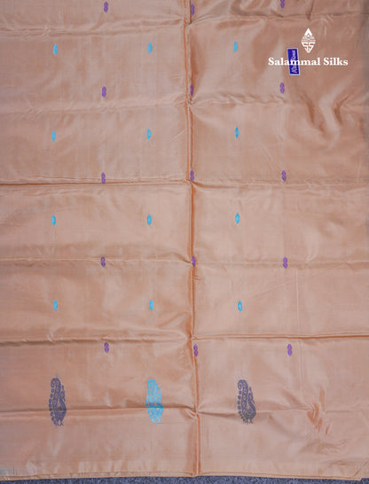 Dual Tone Violet Thread work Buttas Banana Pinth Saree (Vaazhainaar Pattu) With Contrast Beige Blouse