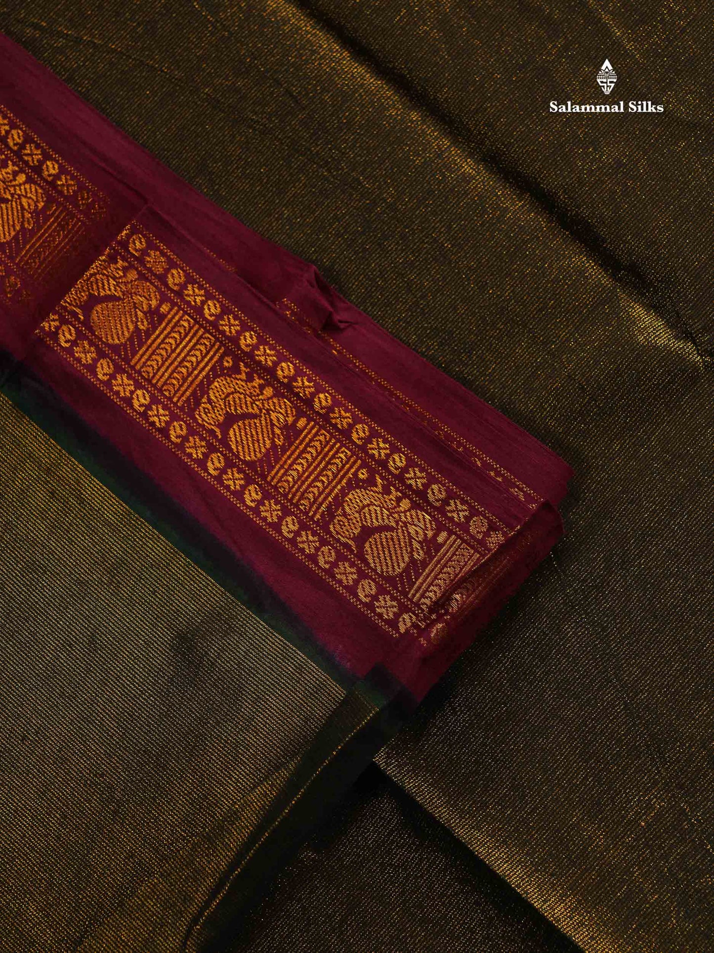 Sungudi Cotton Saree - Half White Colour Body Vaira Oosi Lines With Dark Purple Traditional Evening Morning Border