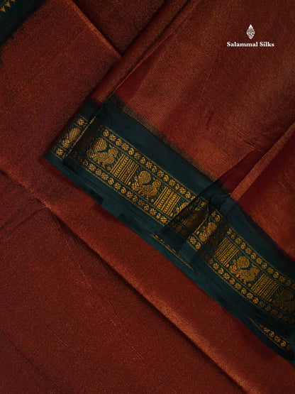 Sungudi Cotton Saree - Half White Colour Body Vaira Oosi Lines With Dark Purple Traditional Evening Morning Border