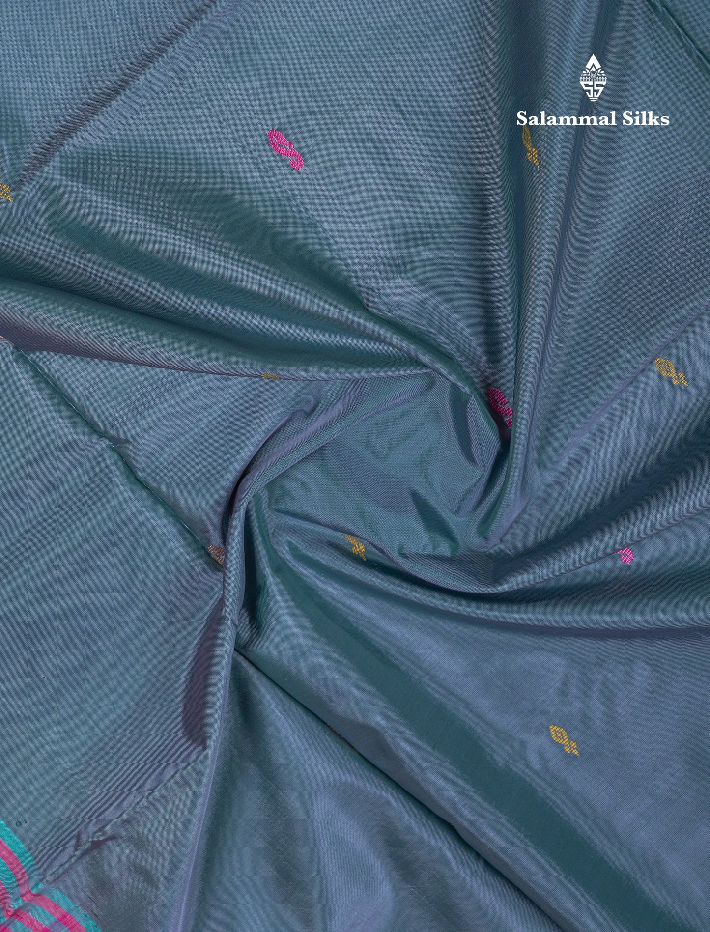Grey Thread work Buttas Banana Pinth Saree (Vaazhainaar Pattu) With Contrast Magenta Pink Blouse